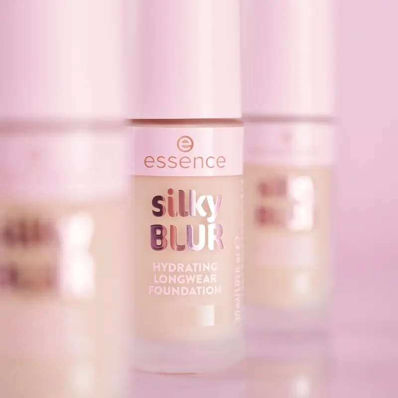 Essence Base Maquillaje Hidratante Larga Duración Silky Blur 115, 30 ml - Image 4