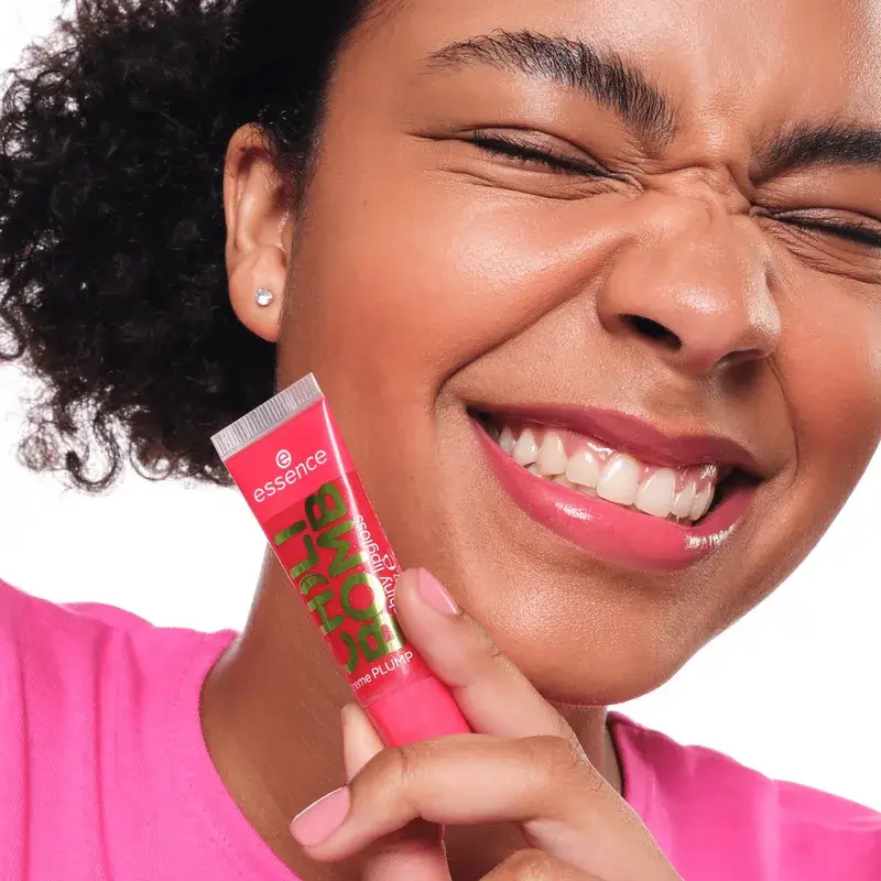 Essence Brillo De Labios Chili Bomb 01 , 10 ml - Image 9