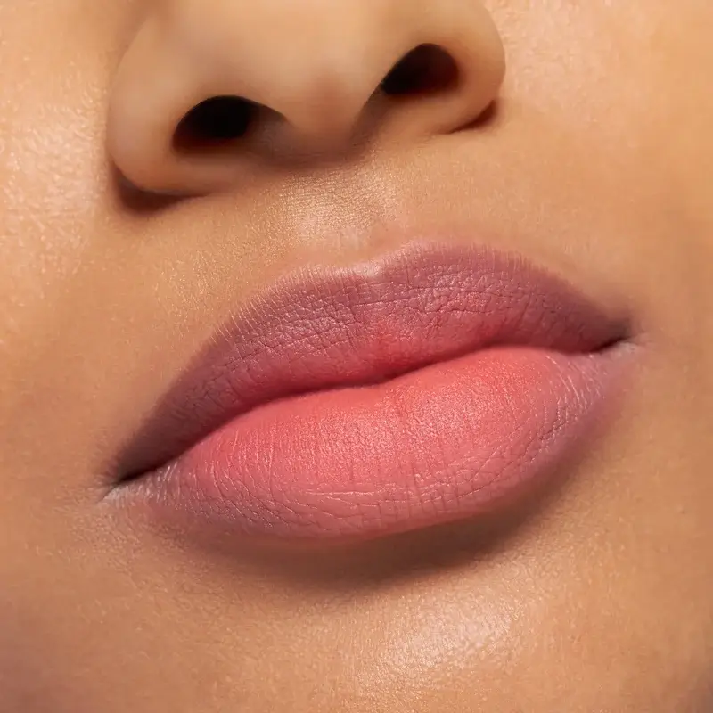 Essence Labial Mate Cremoso Blur Soufflé 03, 3,6 ml - Image 6